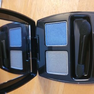 Blue and Gray Eyeshadow Palette